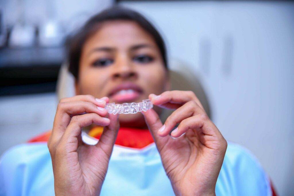 Navigating the Transition from Traditionales to Clear Aligners